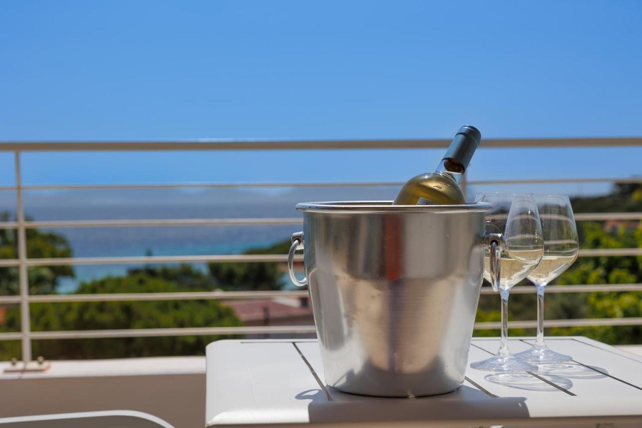 Mercury Beach Hotel SantʼAntìoco Eksteriør bilde